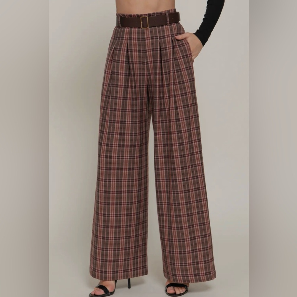 Wide Leg Plaid Trousers in Brown
